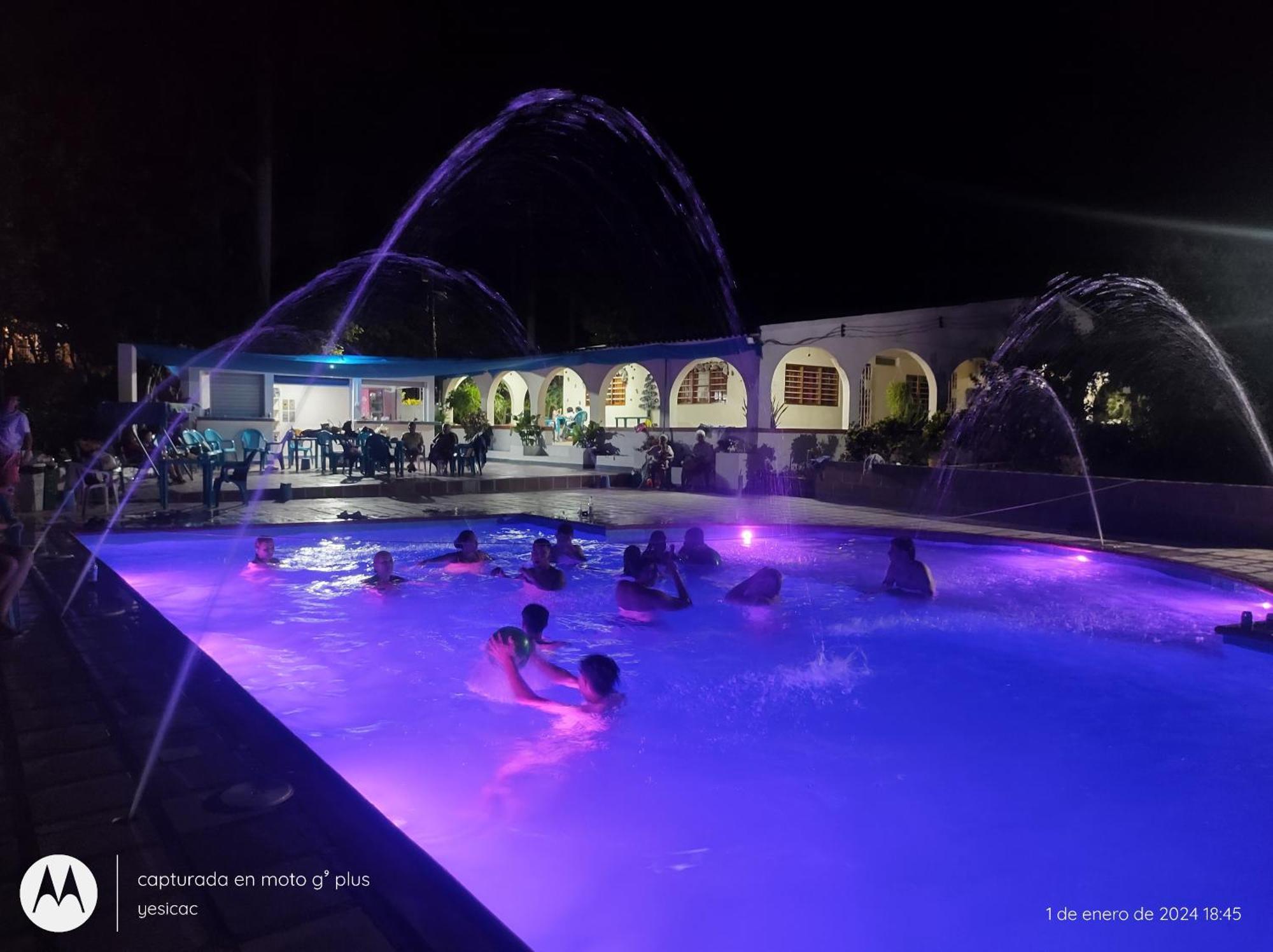 Turbaco Finca Campuzanoゲストハウス エクステリア 写真